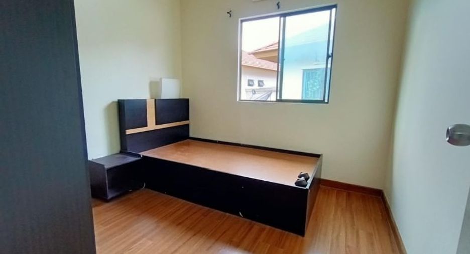 Haus zur Miete mit 3 Zimmer in Suan Luang, Bangkok