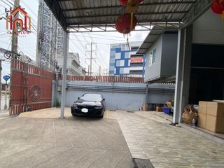 出售 5 卧室 商业空间 在 Yan Nawa, 曼谷