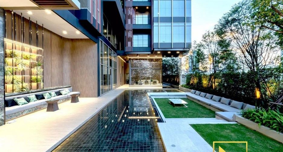 Condo en alquiler de 2 habitaciones en Khlong Toei, Bangkok
