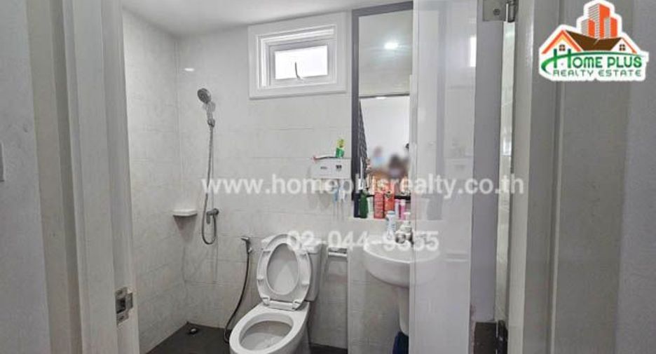 À vendre 3 chambres maison à Bang Bua Thong, Nonthaburi
