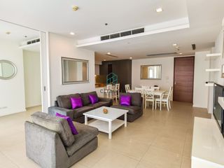 Condo en alquiler de 2 habitaciones en Sathon, Bangkok