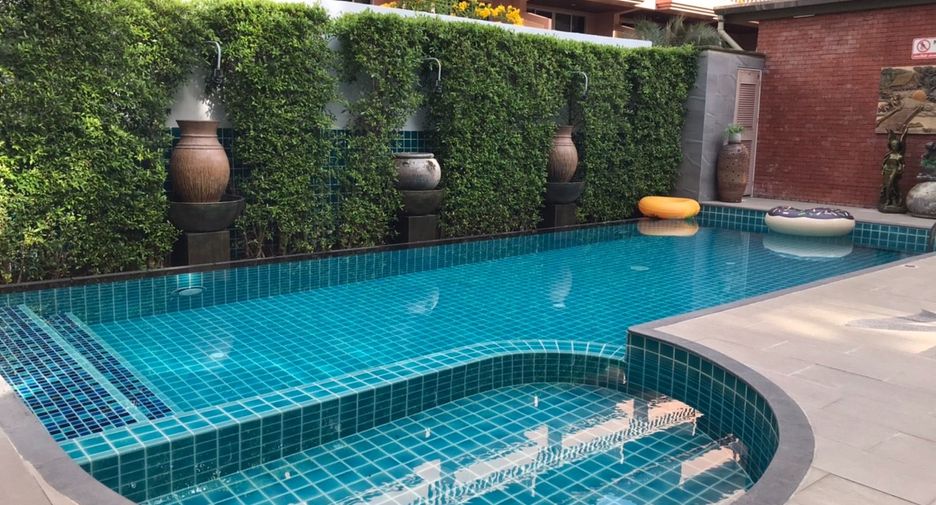 For rent 1 bed hotel in Mueang Phuket, Phuket