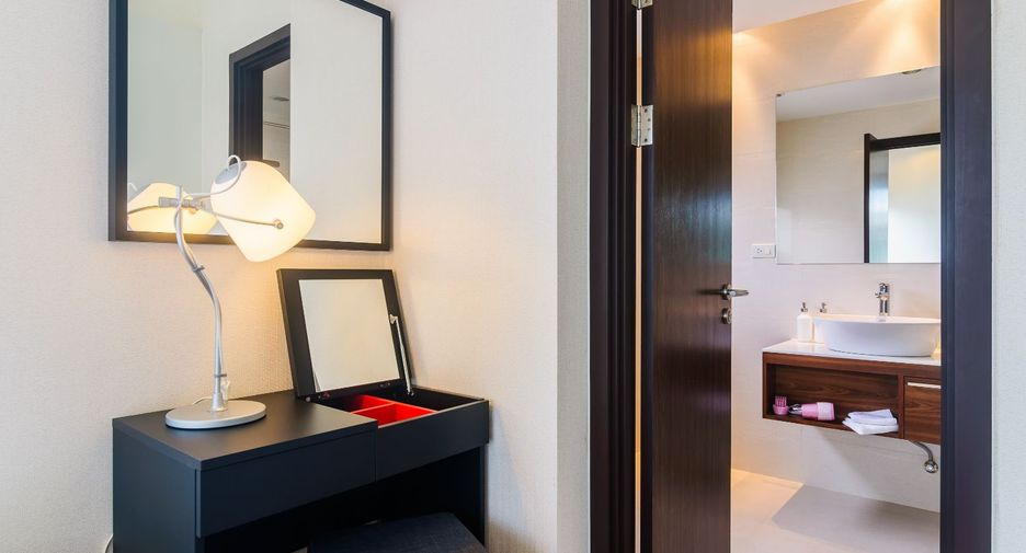 For sale 2 bedrooms condo in Mueang Phuket, Phuket