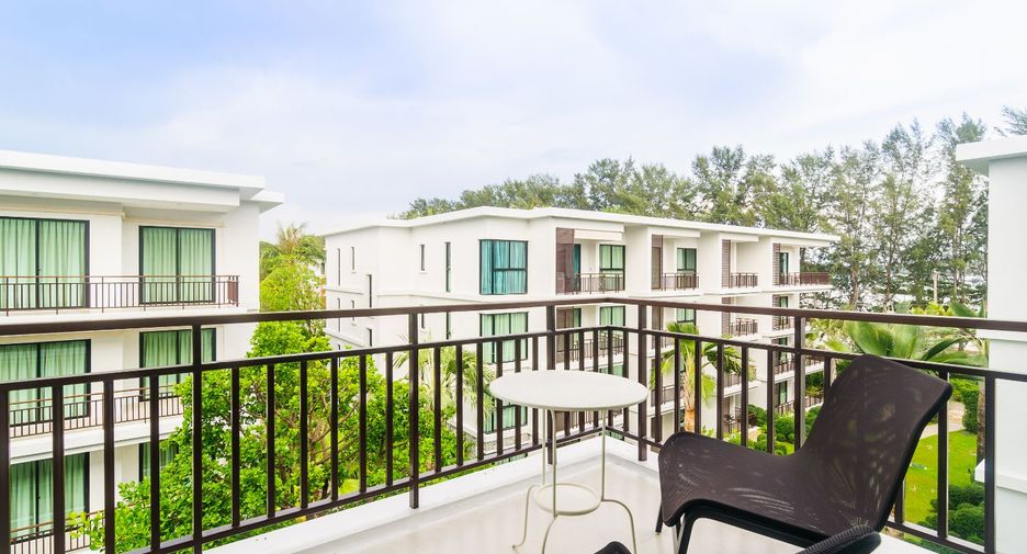 For sale 2 bedrooms condo in Mueang Phuket, Phuket