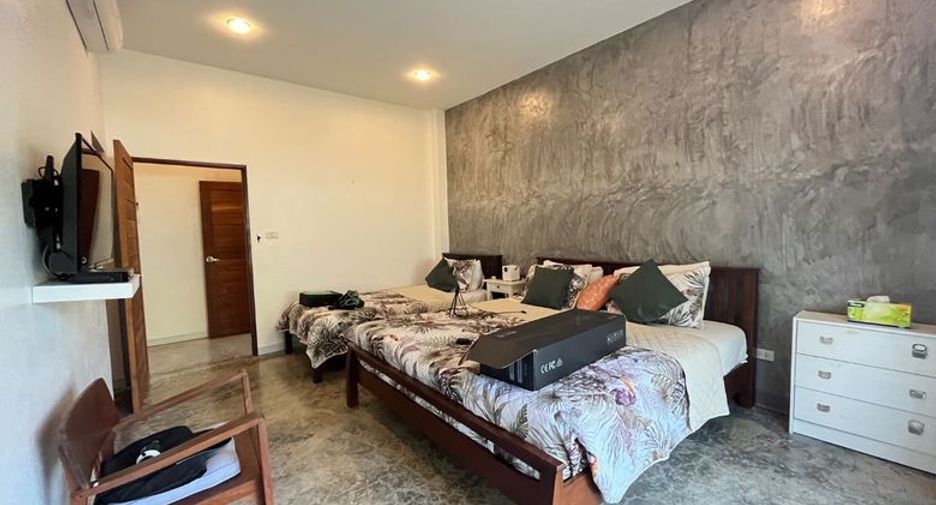 For sale 7 bedrooms villa in Mueang Krabi, Krabi