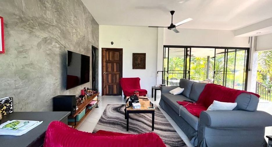 For sale 7 bedrooms villa in Mueang Krabi, Krabi