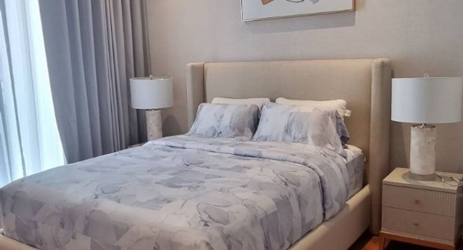 For rent 3 bedrooms condo in Watthana, Bangkok