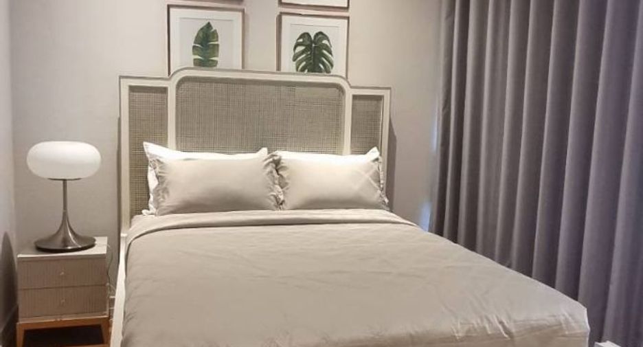 For rent 3 bedrooms condo in Watthana, Bangkok
