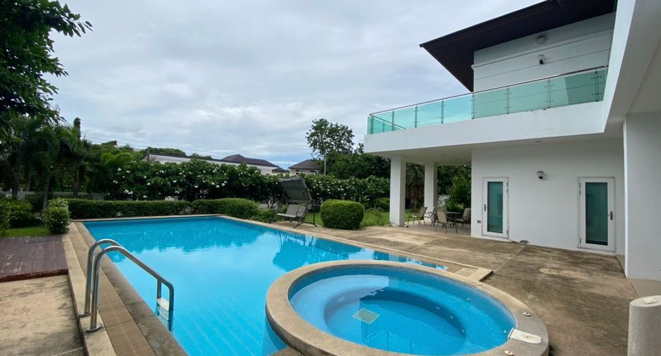 Haus zur Miete und zum Kauf mit 7 Zimmer in Bang Phli, Samut Prakan