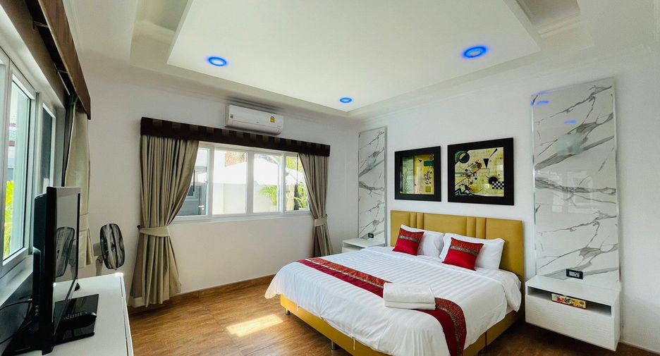 Villa en alquiler y en venta de 3 habitaciones en Bang Lamung, Chonburi