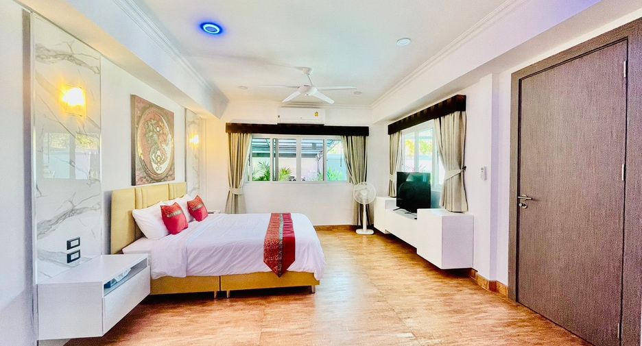 Villa en alquiler y en venta de 3 habitaciones en Bang Lamung, Chonburi