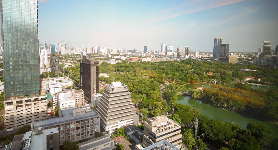 À louer et à vendre 2 chambres condo à Pathum Wan, Bangkok