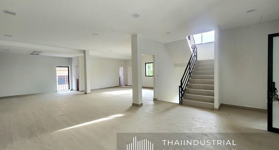 For sale warehouse in Lam Luk Ka, Pathum Thani