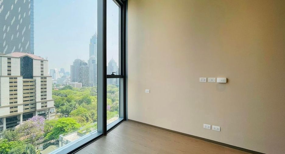 For sale 2 ベッドルーム condo in Pathum Wan, Bangkok