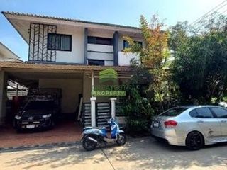For sale 3 bedrooms house in Ban Phaeo, Samut Sakhon