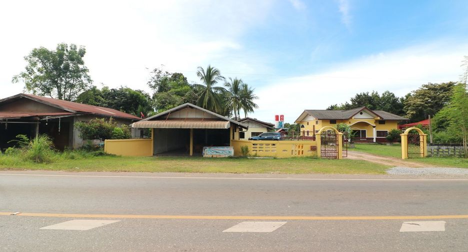 For sale 6 bed house in Mueang Kalasin, Kalasin