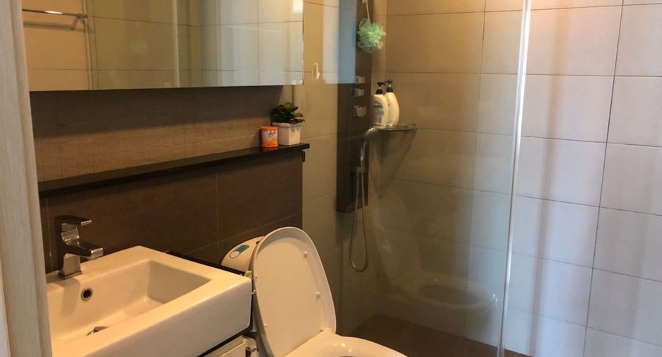For rent 2 bedrooms condo in Bang Lamung, Chonburi
