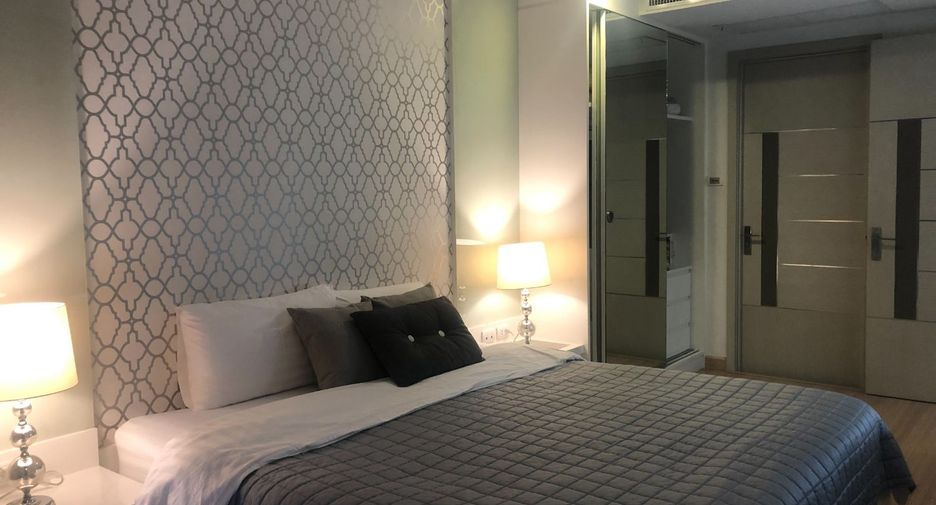 For rent 2 bedrooms condo in Bang Lamung, Chonburi