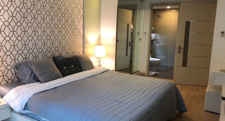 For rent 2 bedrooms condo in Bang Lamung, Chonburi