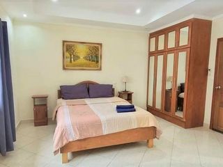 Haus zur Miete mit 4 Zimmer in Bang Lamung, Chonburi