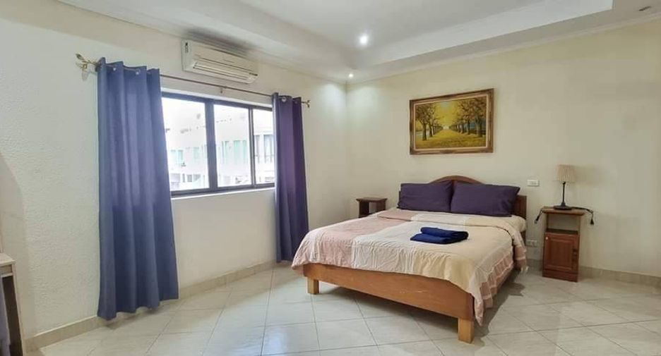 For rent 4 bedrooms house in Bang Lamung, Chonburi