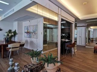 Аренда и продажа 3 спальни кондо в Кхлонг Тоеи, Бангкок