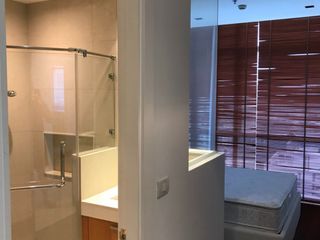 Аренда 2 спальни кондо в Патхум Щан, Бангкок