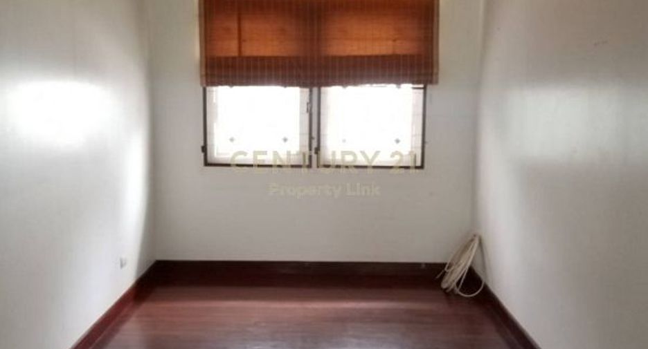 For rent 3 bedrooms house in Pathum Wan, Bangkok