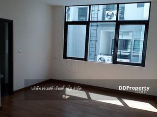 For rent and for sale retail Space in Bang Phli, Samut Prakan
