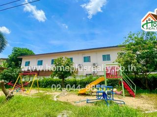 For sale 4 Beds townhouse in Lam Luk Ka, Pathum Thani