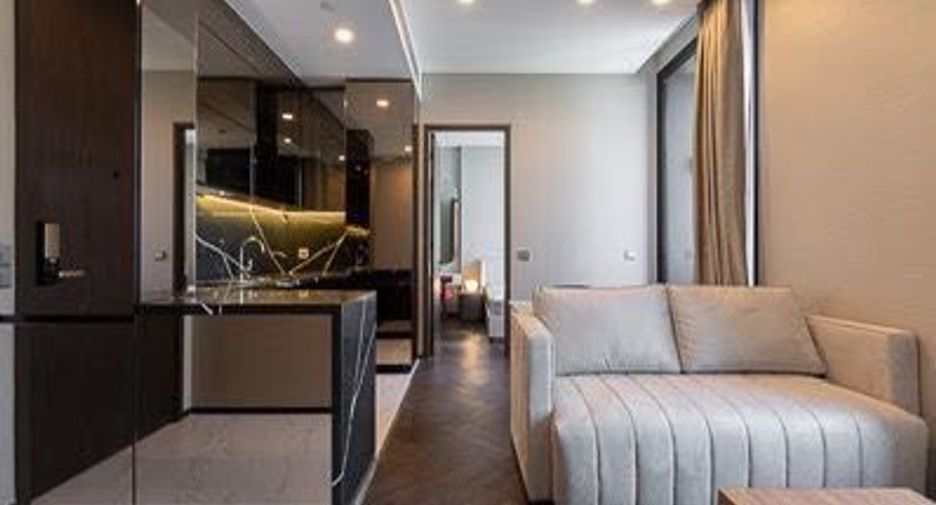 For sale 1 bed condo in Khlong Toei, Bangkok
