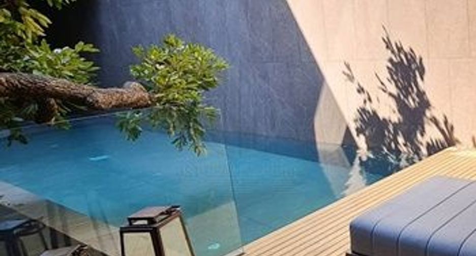 À vendre 4 chambres maison à Lat Phrao, Bangkok