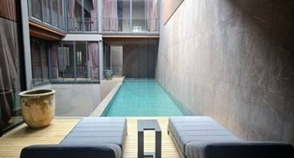 À vendre 4 chambres maison à Lat Phrao, Bangkok