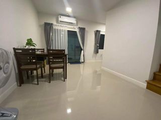 For rent 4 bed townhouse in Khlong Luang, Pathum Thani