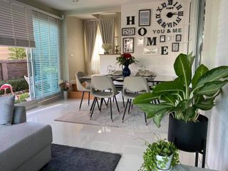 For rent 3 bedrooms townhouse in Bang Phli, Samut Prakan
