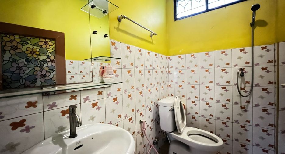 For rent 2 bedrooms house in Mueang Krabi, Krabi