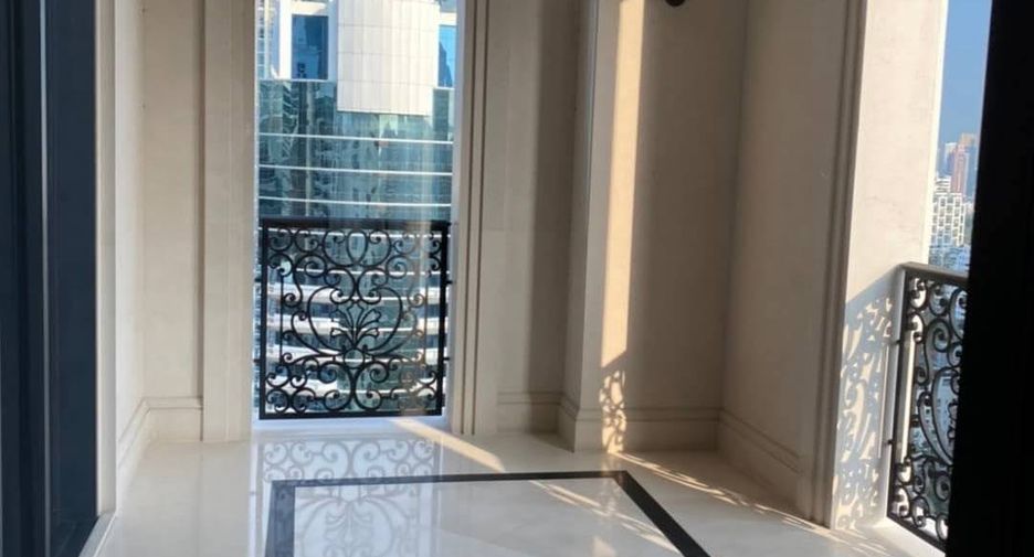 À louer et à vendre 3 chambres condo à Pathum Wan, Bangkok