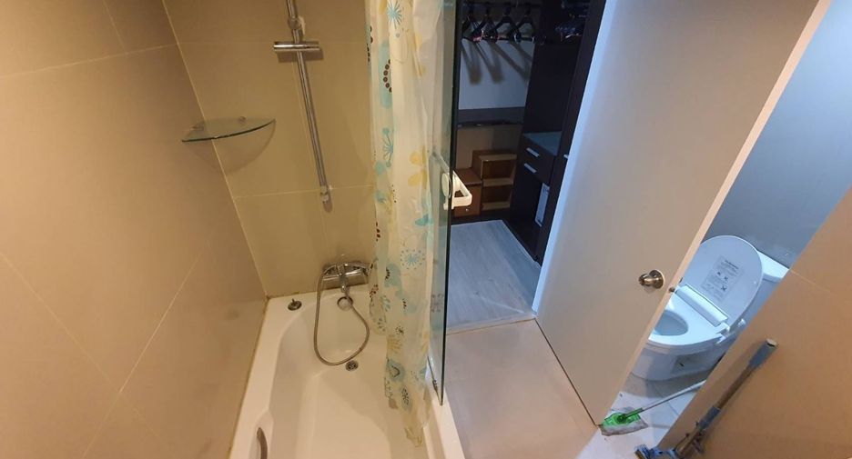 Condo en venta de 2 habitaciones en Khlong Toei, Bangkok