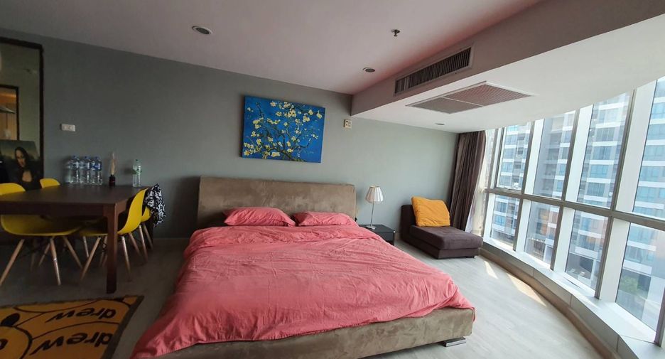 Condo en venta de 2 habitaciones en Khlong Toei, Bangkok