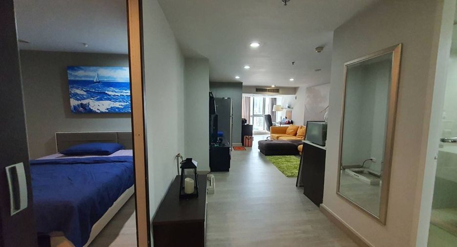Condo en venta de 2 habitaciones en Khlong Toei, Bangkok