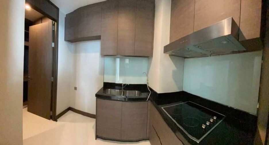 For rent and for sale 3 bedrooms condo in Khlong Toei, Bangkok