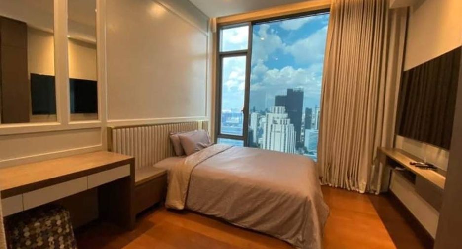 For rent and for sale 3 bedrooms condo in Khlong Toei, Bangkok