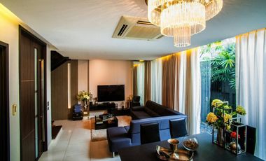 出租 4 卧室 独立屋 在 Watthana, 曼谷