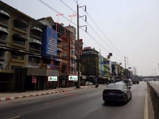 For sale retail Space in Thanyaburi, Pathum Thani