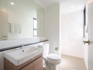 For rent and for sale 5 bedrooms house in Saphan Sung, Bangkok