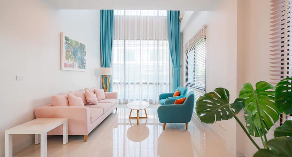 For rent and for sale 5 bedrooms house in Saphan Sung, Bangkok