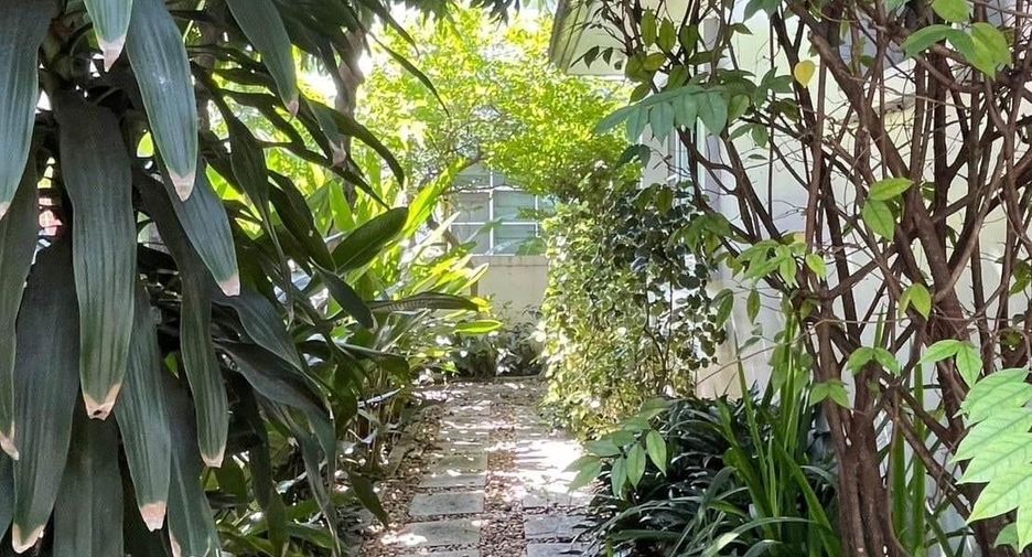 For rent and for sale 5 bedrooms condo in Bang Phli, Samut Prakan