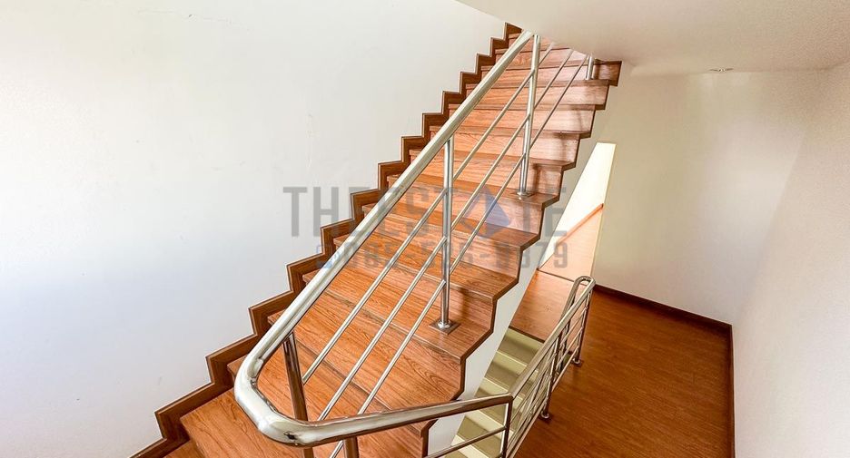 For rent and for sale 2 bedrooms retail Space in Mueang Chiang Mai, Chiang Mai