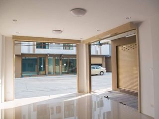 For sale 4 bed retail Space in Mueang Chiang Mai, Chiang Mai