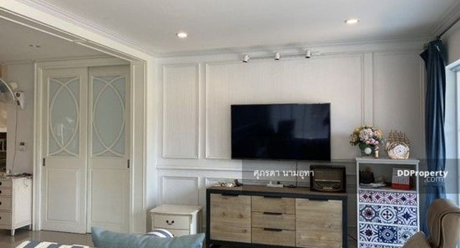 À vendre 5 chambres maison à Lat Phrao, Bangkok